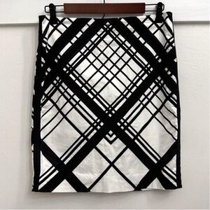 White House Black Market Black & White Geometric Midi Skirt